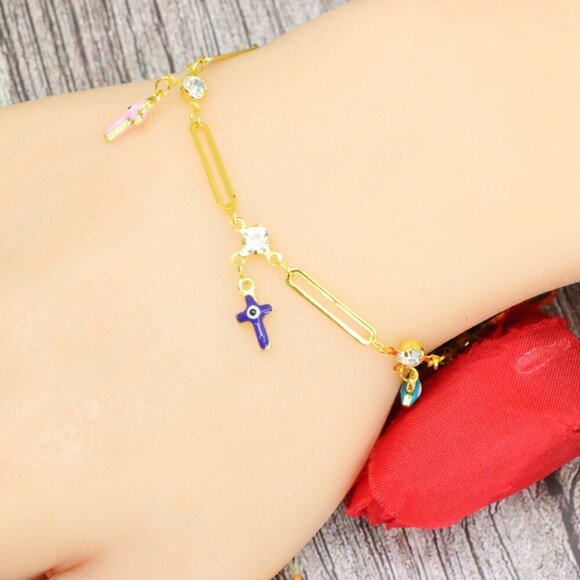 "Trendy Handmade Bracelet – A Stylish Gift for Women & Girls, MAR091398 - Picture 9 of 10